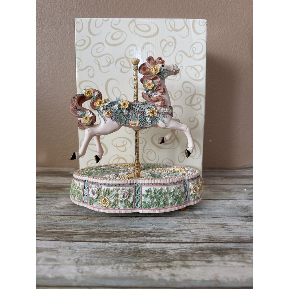 San Francisco Music Box Serenity Carousel Horse Music Box Candle in the Wind NEW